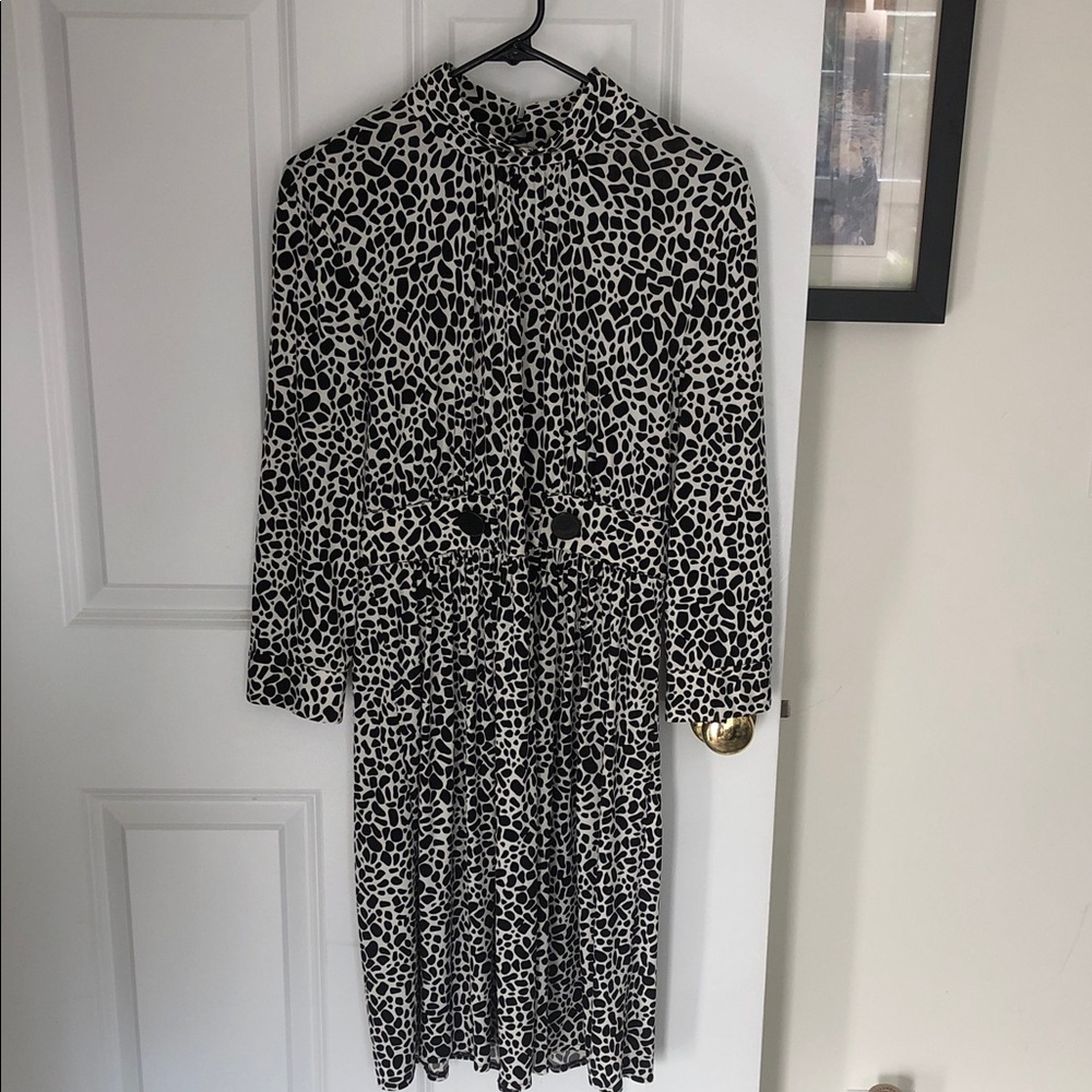 Chadwicks Black and White Printed Long Sleeve Dress